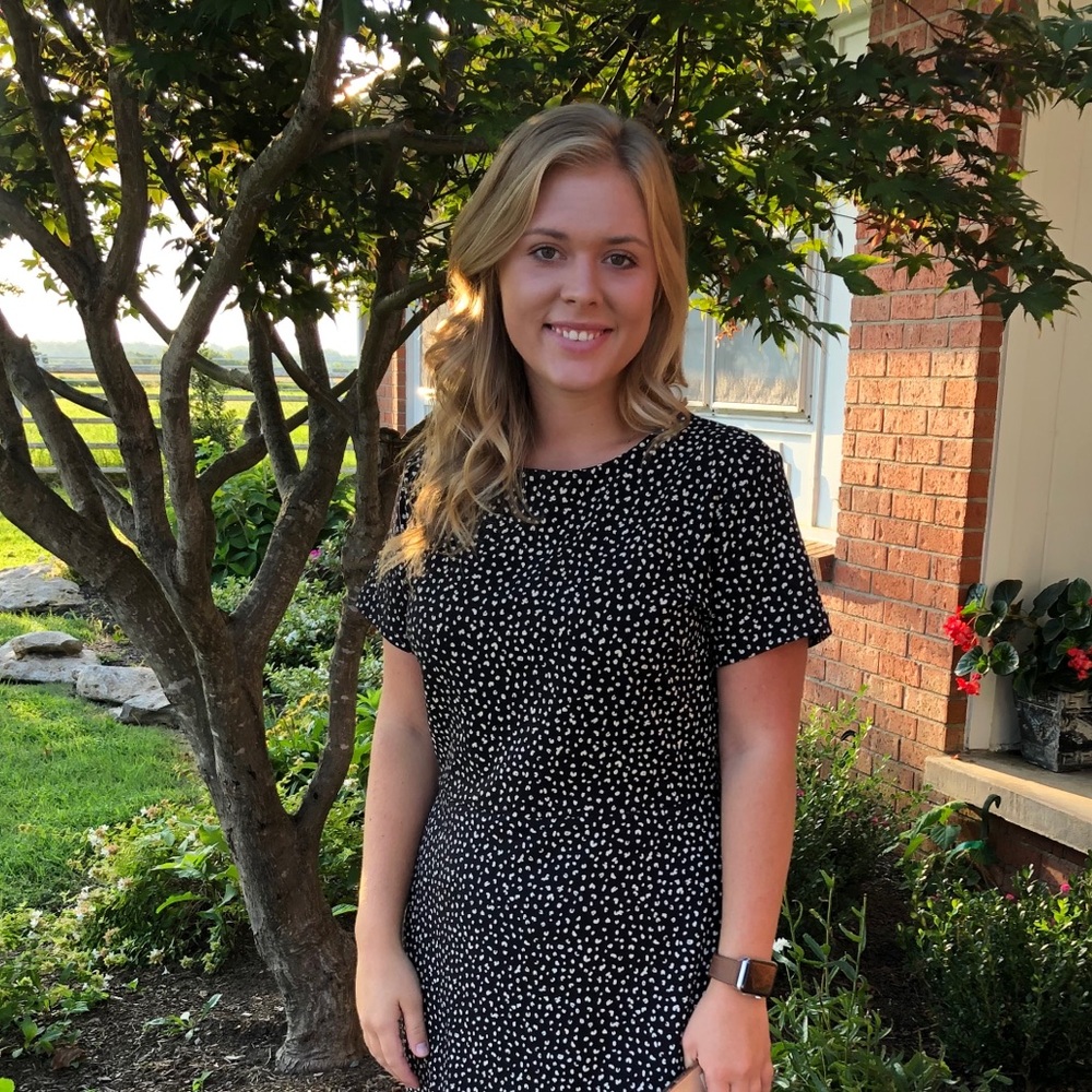 Meet your Posher, Laci